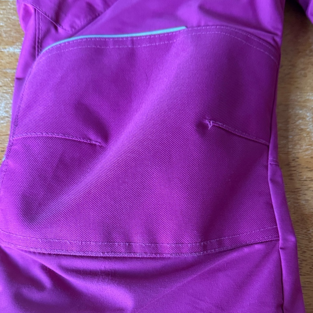 Columbia Kids' Adventure Ride Bib in Fuchsia - Picture 4 of 10